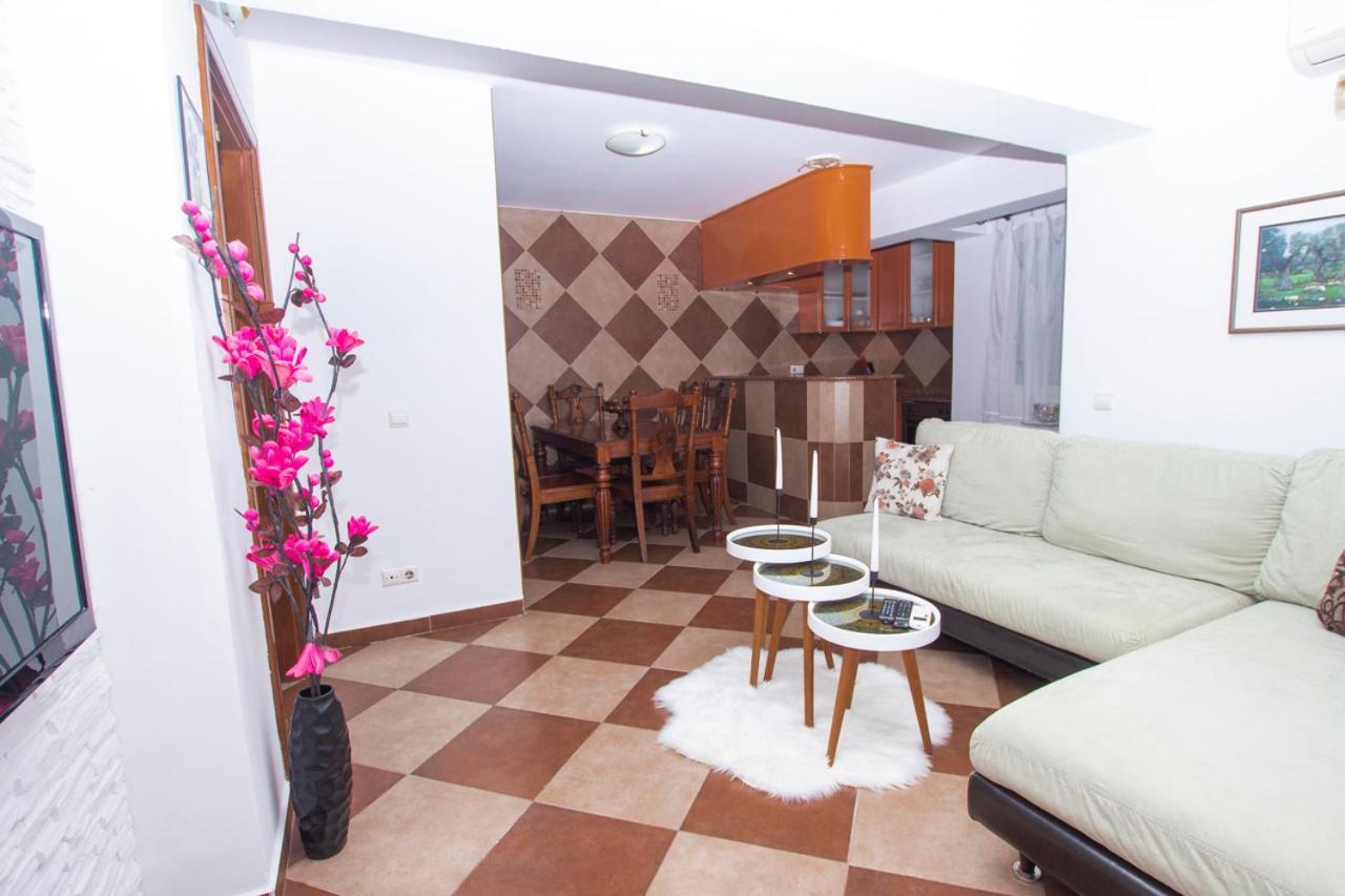 באר Lea Apartment מראה חיצוני תמונה